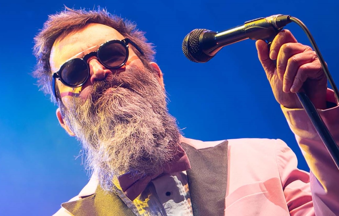 The Cinematic Sound of Eels A Look at Their Best Film and TV Soundtrack Contributions 10 - Kanye West Shop FRONT 40 - Kanye West Shop