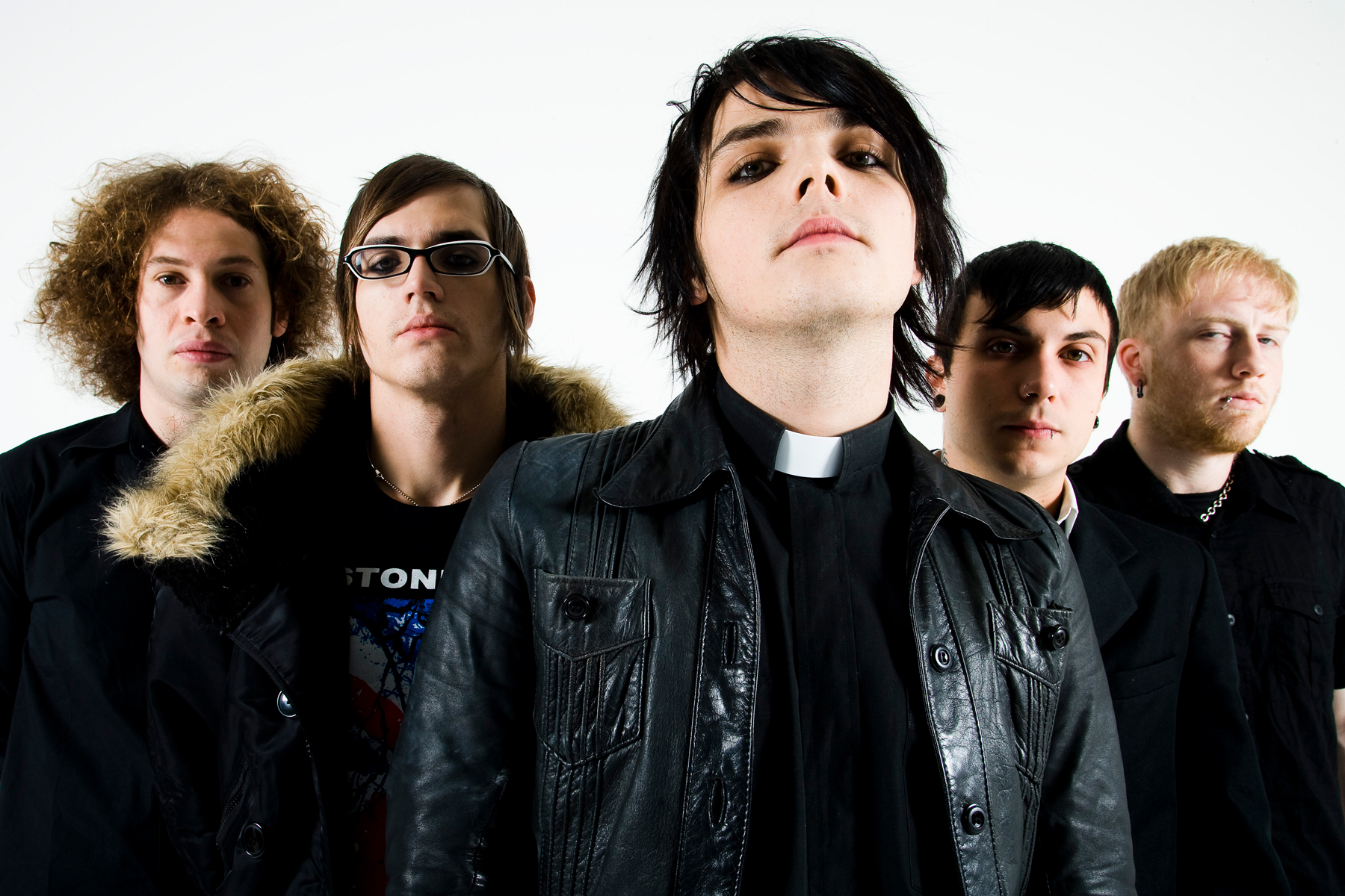 A Deep Dive into My Chemical Romances Impact on Pop Culture and Music 1 - Kanye West Shop My Chemical Romance throwback - Kanye West Shop
