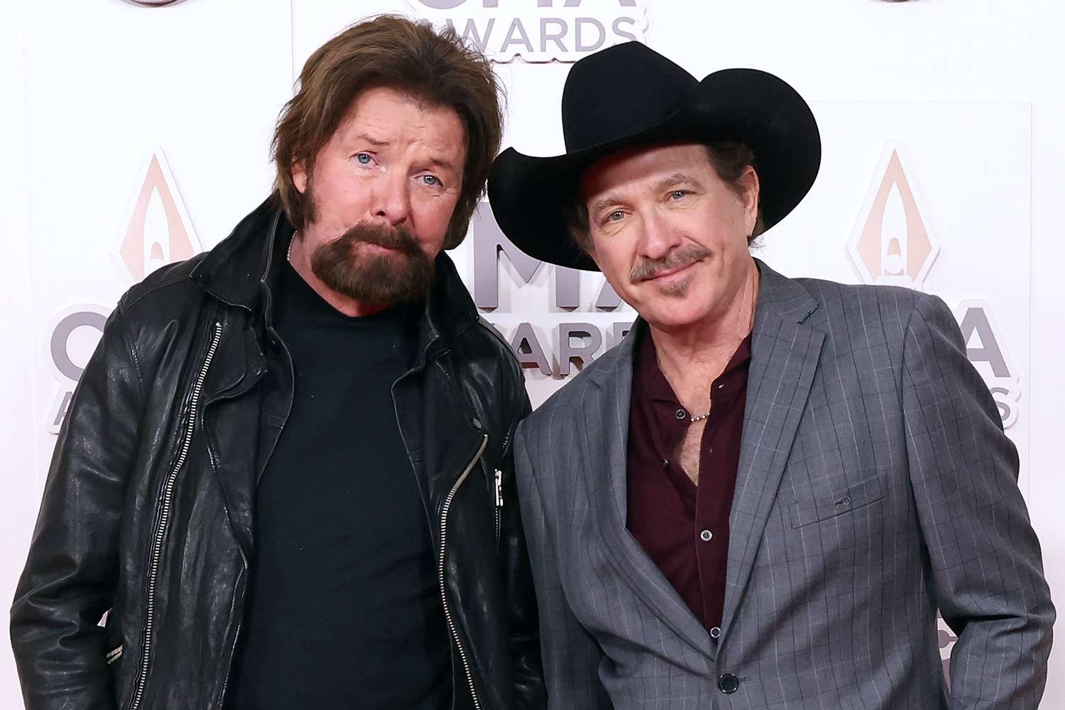 The Magic of Their Duets Exploring Brooks & Dunns Best Collaborations 9 - Kanye West Shop kix Brooks ronnie Dunn 012224 tout a15c2a44014746e693dce364fcb9a3d9 - Kanye West Shop