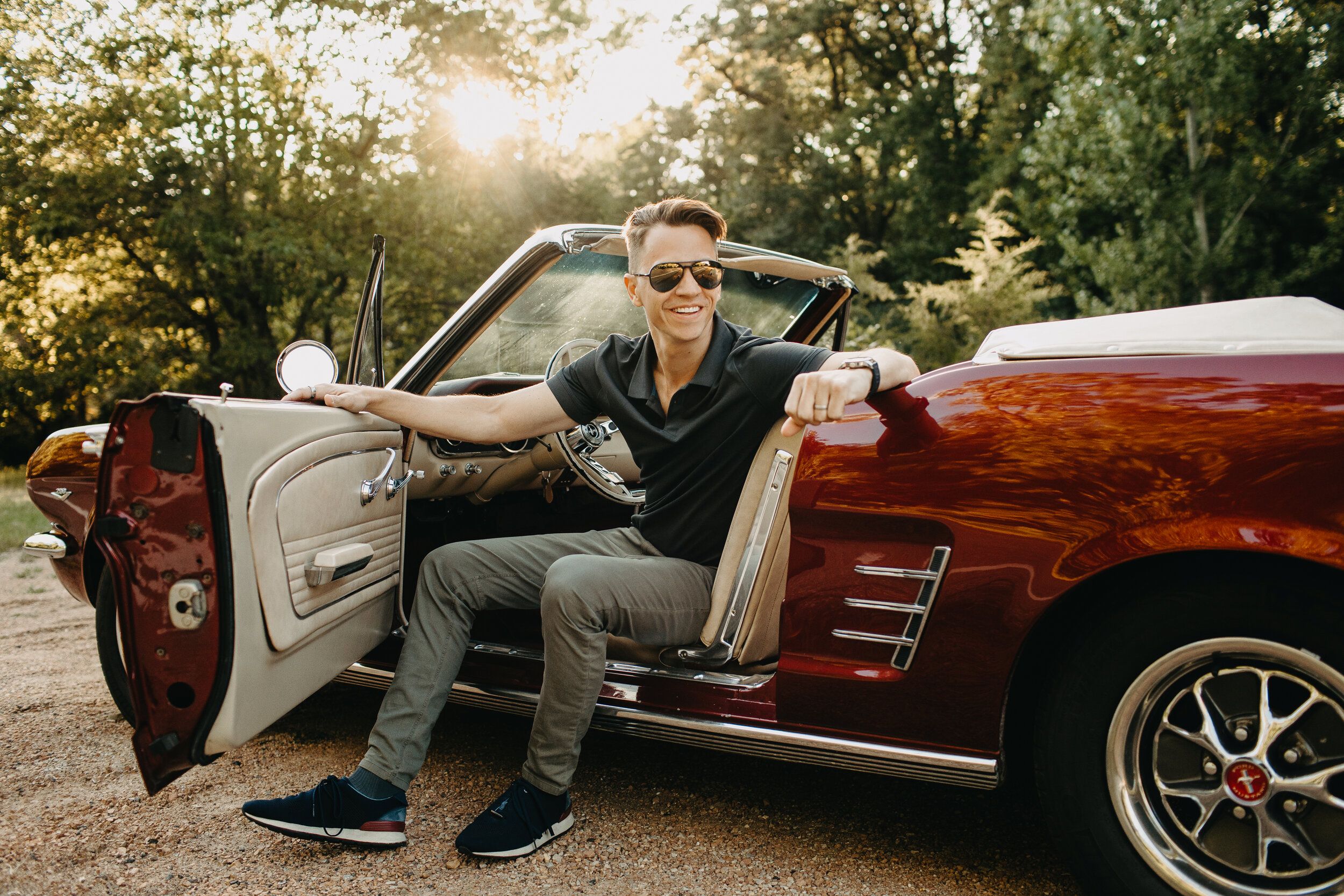 Discover Exclusive Music Merchandise at Justin Flom Official Store! 8 - Kanye West Shop 6659ec95e30f451f6c818e54 Justin Flom on how to make money with digital content - Kanye West Shop