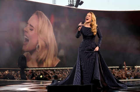 adele 2 1725263382379761426813 - Kanye West Shop
